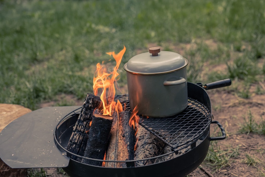 BareBones - Enamel Stock Pot